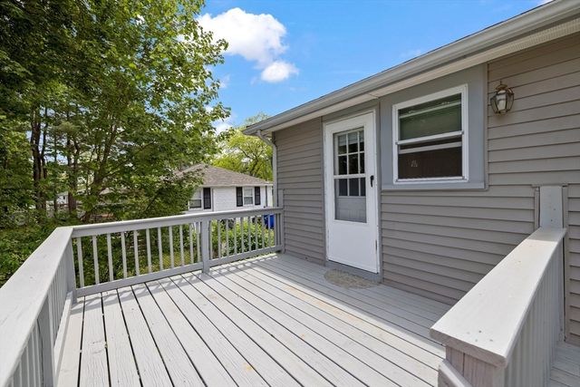 42 Neillian Street 42, Bedford, MA 01730