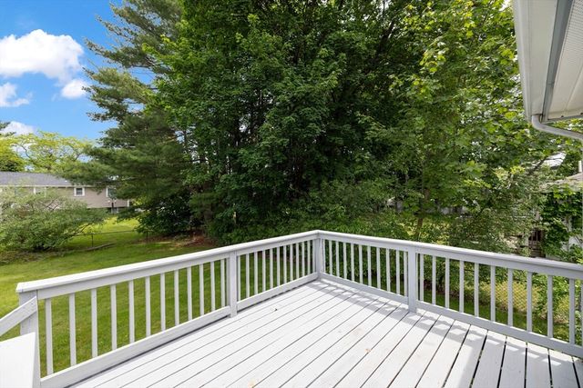 42 Neillian Street 42, Bedford, MA 01730