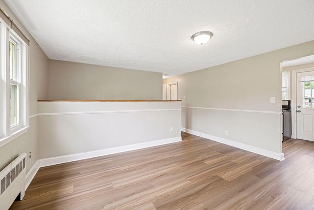 42 Neillian Street 42, Bedford, MA 01730