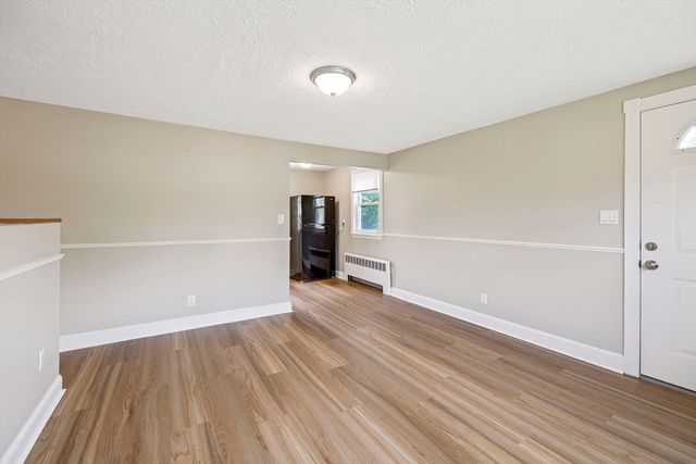 42 Neillian Street 42, Bedford, MA 01730
