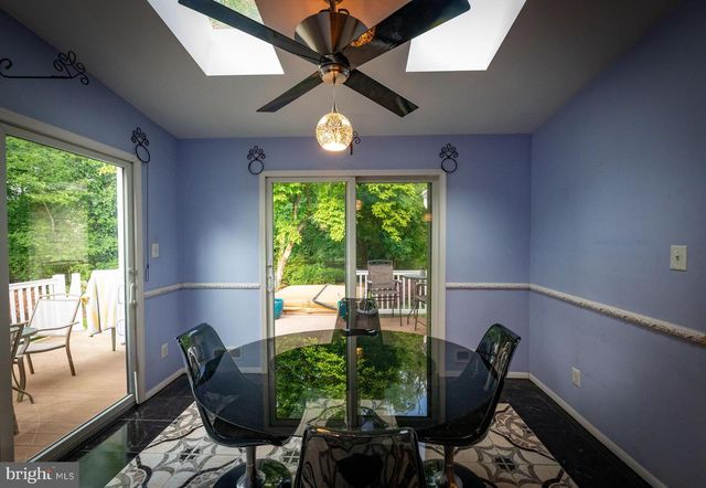 7 CARRIAGE WAY, Cinnaminson, NJ 08077