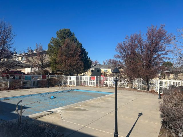 4752 W MONA LN, West Jordan, UT 84084