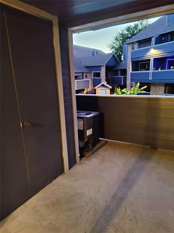 2500 Burleson RD 315, Austin, TX 78741