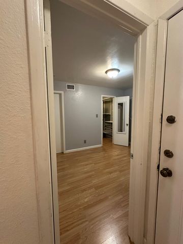 2500 Burleson RD 315, Austin, TX 78741