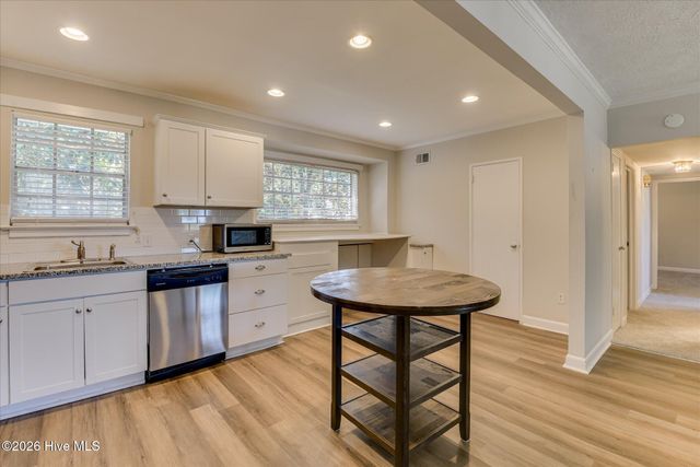 2846 Walton Way 23, Augusta, GA 30909
