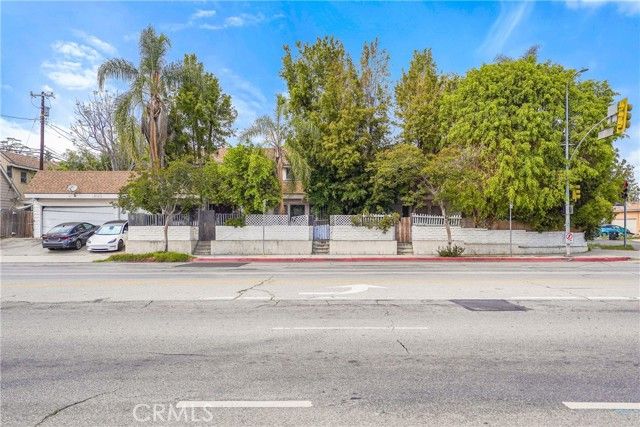 11667 Burbank, North Hollywood (los Angeles), CA 91601