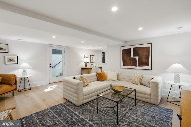 4115 46TH ST NW, Washington, DC 20016