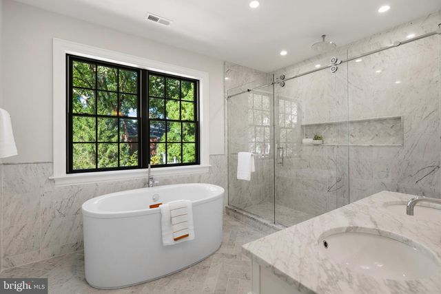 4115 46TH ST NW, Washington, DC 20016