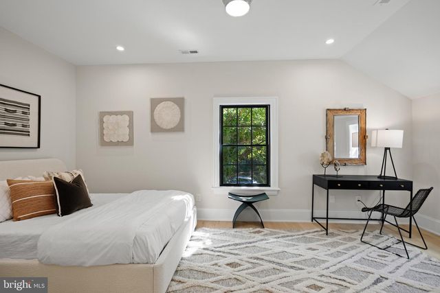 4115 46TH ST NW, Washington, DC 20016