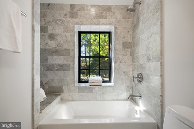 4115 46TH ST NW, Washington, DC 20016