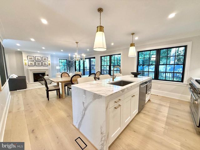 4115 46TH ST NW, Washington, DC 20016