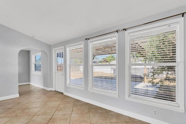 1102 FRUITLAND AVENUE, Bradenton, FL 34207