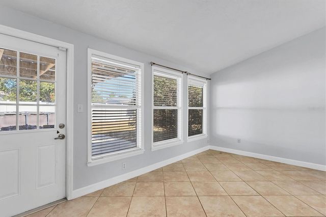 1102 FRUITLAND AVENUE, Bradenton, FL 34207