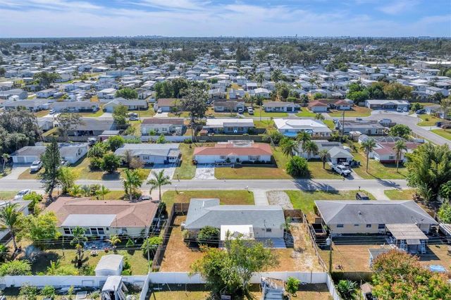 1102 FRUITLAND AVENUE, Bradenton, FL 34207