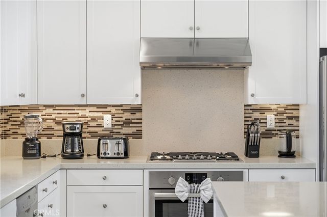 197 Augustine, Irvine, CA 92618