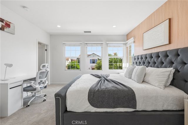 197 Augustine, Irvine, CA 92618