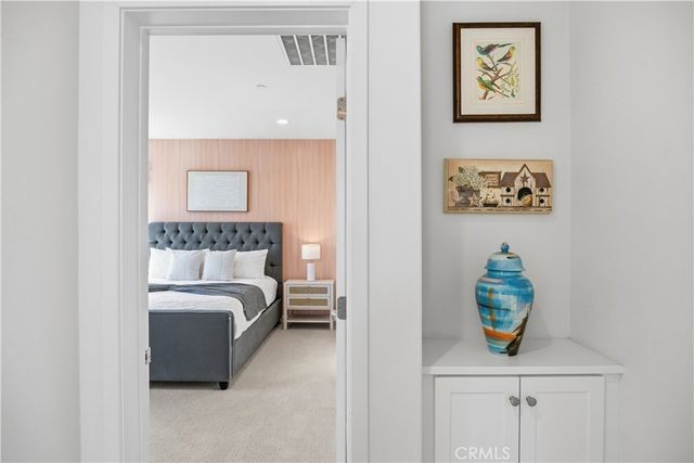 197 Augustine, Irvine, CA 92618