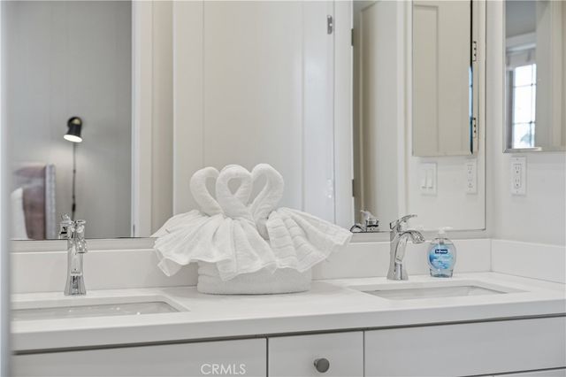 197 Augustine, Irvine, CA 92618