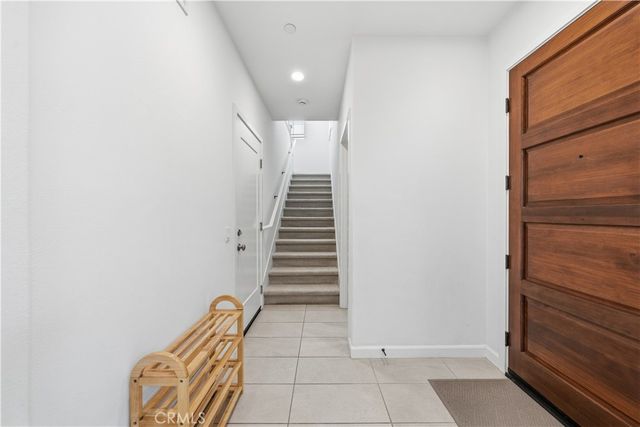 197 Augustine, Irvine, CA 92618
