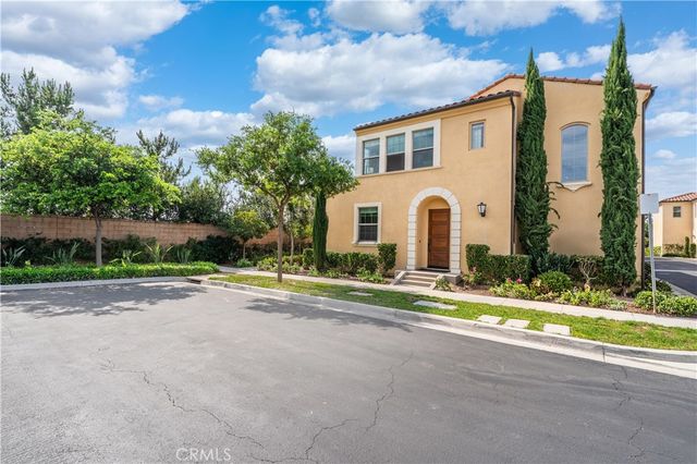 197 Augustine, Irvine, CA 92618