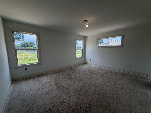 12044 Alden Court, Lowell, MI 49331