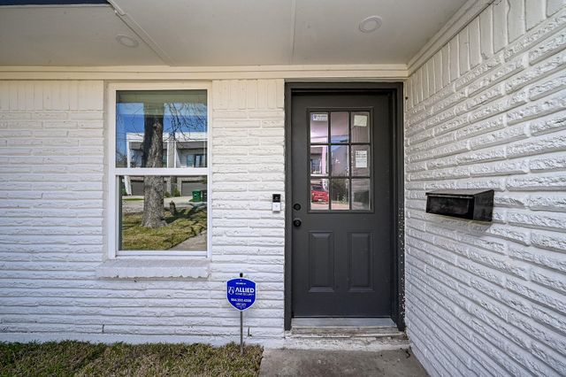 4710 Hershe Street, Houston, TX 77020