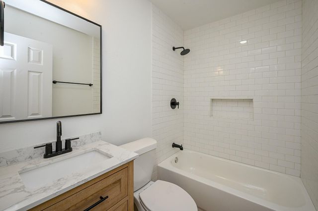 4710 Hershe Street, Houston, TX 77020