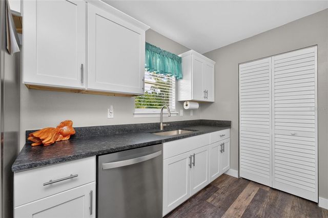 2015 KENDIS STREET, Port Charlotte, FL 33948