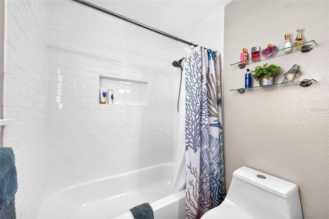 2015 KENDIS STREET, Port Charlotte, FL 33948
