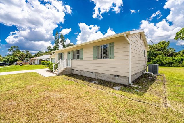 2015 KENDIS STREET, Port Charlotte, FL 33948