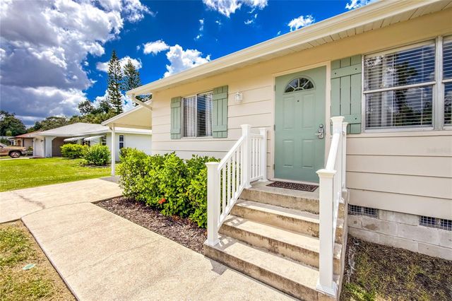 2015 KENDIS STREET, Port Charlotte, FL 33948