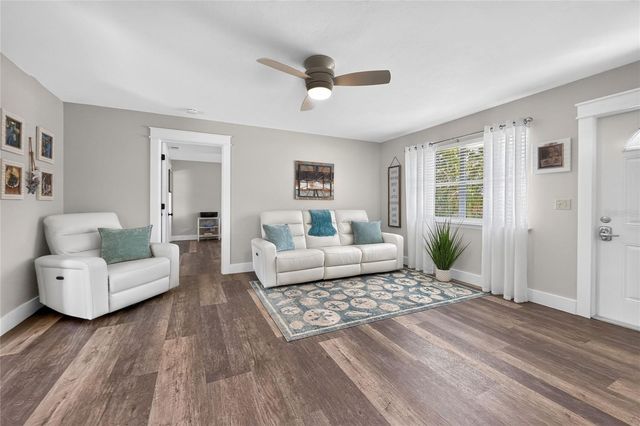 2015 KENDIS STREET, Port Charlotte, FL 33948