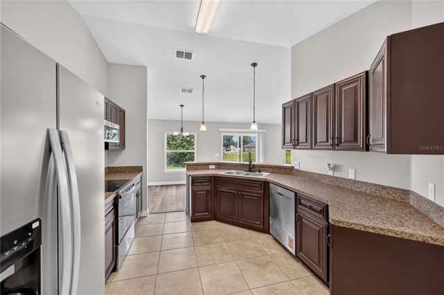 7 WILLOW RUN DRIVE, Ocala, FL 34472