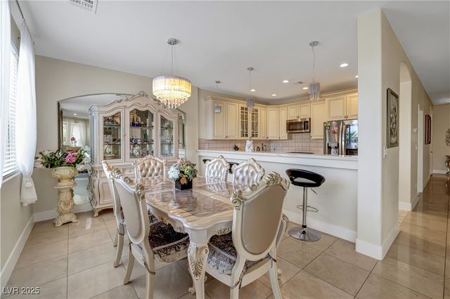 9430 Laguna Niguel Drive 104, Las Vegas, NV 89134