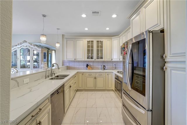 9430 Laguna Niguel Drive 104, Las Vegas, NV 89134