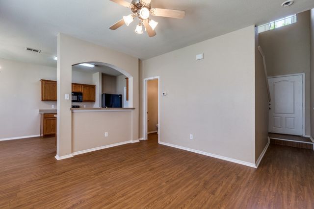 2228 Stonebrook Lane, Mesquite, TX 75181