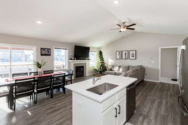 429 Wicker Drive, Huxley, IA 50124