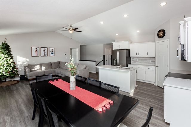 429 Wicker Drive, Huxley, IA 50124