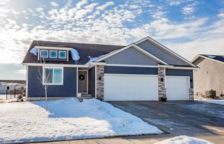 429 Wicker Drive, Huxley, IA 50124