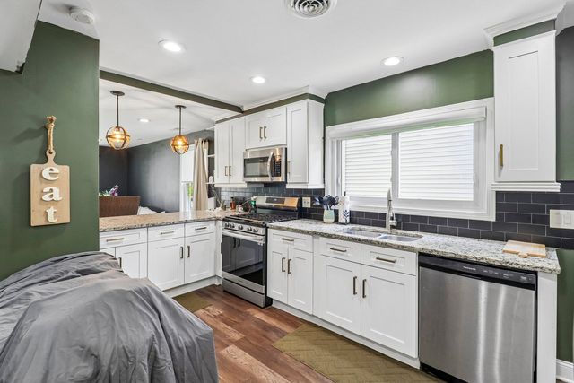 21279 W Shady Lane, Lake Zurich, IL 60047