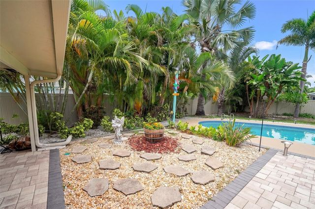 1613 ST CATHERINE DRIVE E, Dunedin, FL 34698