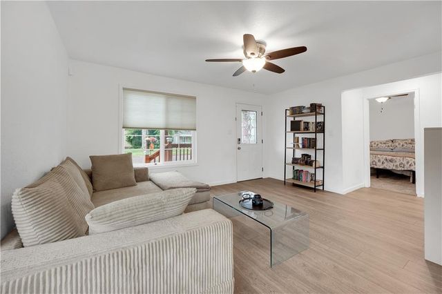 1723 S Park Avenue, Sedalia, MO 65301