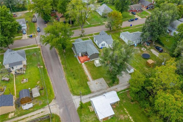 1723 S Park Avenue, Sedalia, MO 65301