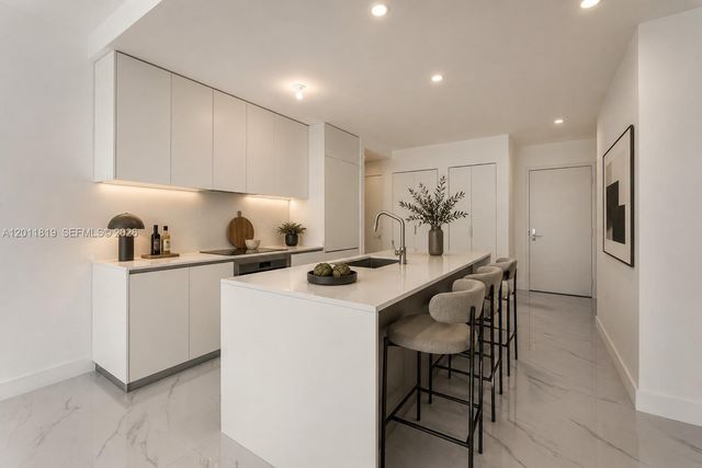 700 NE 24 2504, Miami, FL 33137