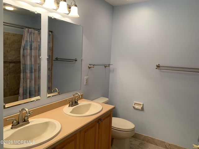 43 Banyan Boulevard, Holmdel, NJ 07733