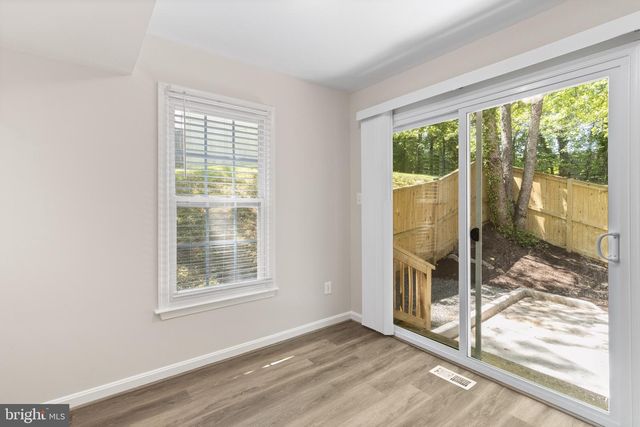 8581 CHESTER GROVE CT, Springfield, VA 22153