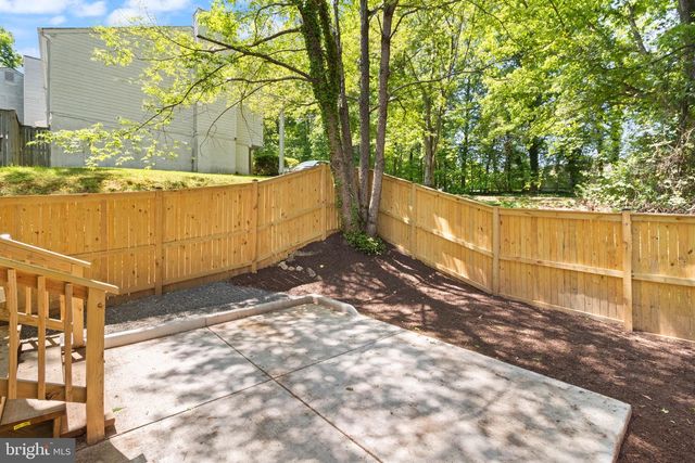 8581 CHESTER GROVE CT, Springfield, VA 22153