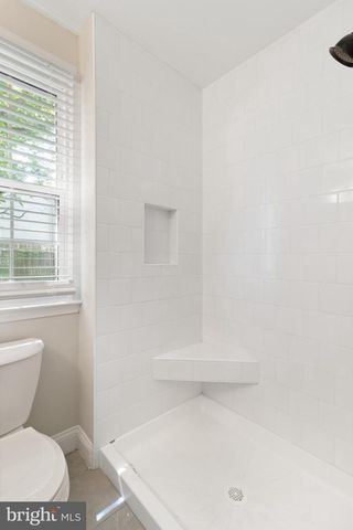 8581 CHESTER GROVE CT, Springfield, VA 22153