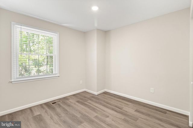 8581 CHESTER GROVE CT, Springfield, VA 22153
