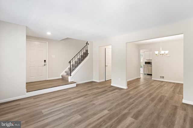 8581 CHESTER GROVE CT, Springfield, VA 22153